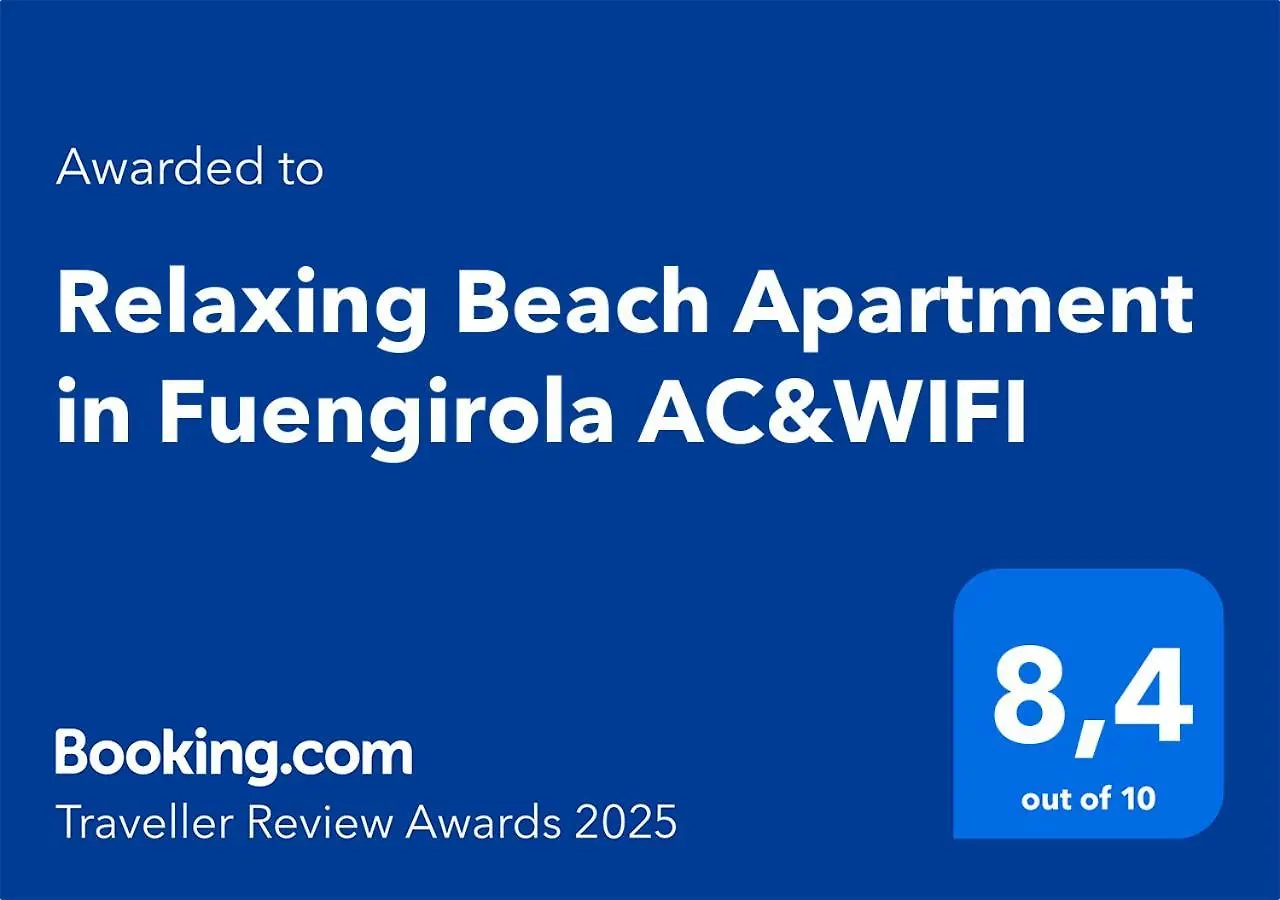 Relaxing Beach Apartment In Fuengirola Parking